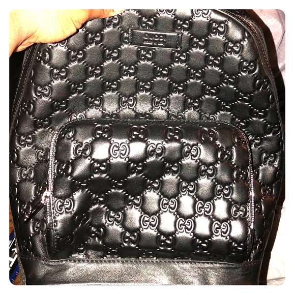 AUTHENTIC BLACK LEATHER GUCCI BAG - Picture 1 of 4
